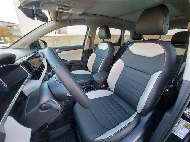 2026 Volkswagen Taos Highline (Stk: 260053) in Regina - Image 19 of 41
