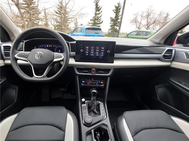 2026 Volkswagen Taos Highline (Stk: 260059) in Regina - Image 22 of 43