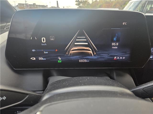 2025 Chevrolet Equinox EV RS (Stk: 173072) in London - Image 9 of 12