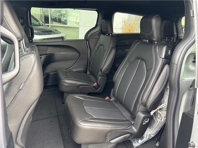 2026 Chrysler Grand Caravan SXT (Stk: Y22941) in Newmarket - Image 12 of 14