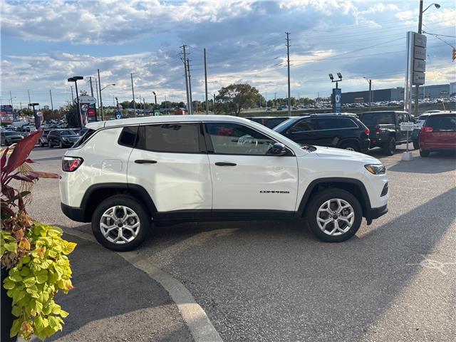 2025 Jeep Compass Sport (Stk: M22880) in Newmarket - Image 8 of 14