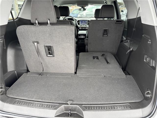 2023 GMC Acadia SLE (Stk: 21433A) in Brantford - Image 17 of 24
