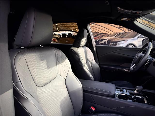 2023 Lexus RX 350h Base (Stk: 251384A) in Calgary - Image 18 of 19