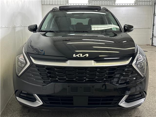 2024 Kia Sportage EX (Stk: 43136J) in Belleville - Image 2 of 24
