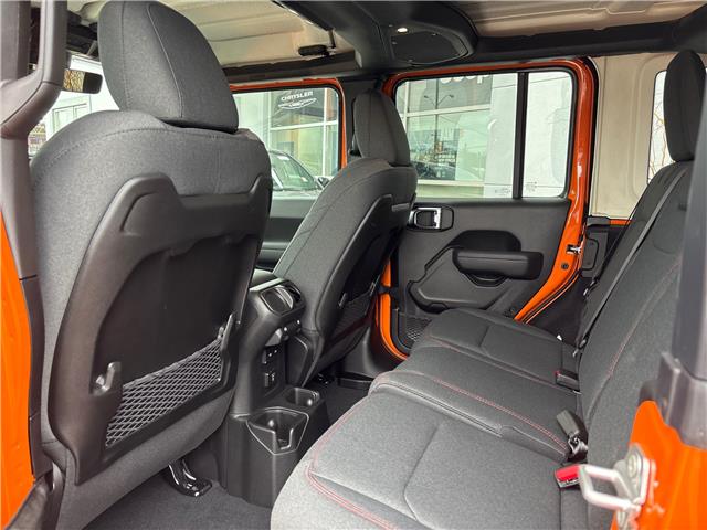 2025 Jeep Wrangler Rubicon (Stk: W22786) in Newmarket - Image 12 of 14
