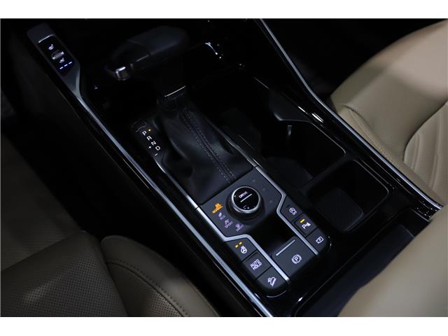 2025 Kia Sorento 2.5T X-Pro w/Olive Brown Interior (Stk: 26689) in Edmonton - Image 24 of 36