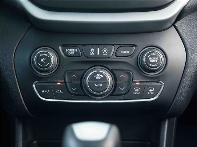 2016 Jeep Cherokee Trailhawk (Stk: 30460) in Surrey - Image 14 of 20 2016 Jeep Cherokee Trailhawk (Stk: 30460) in Surrey - Image 14 of 20