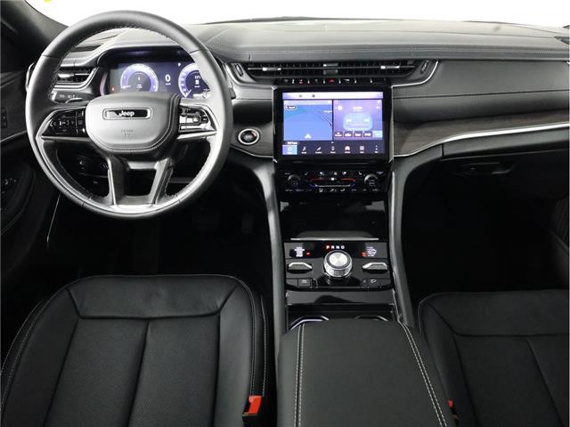 2025 Jeep Grand Cherokee Overland (Stk: 25J250) in Calgary - Image 10 of 20