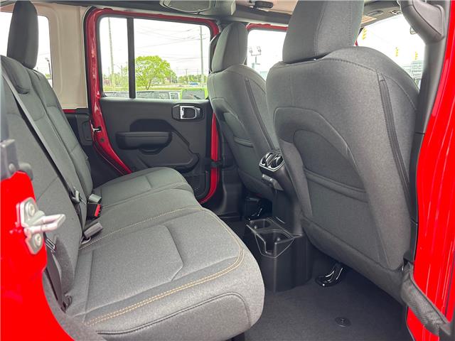 2025 Jeep Wrangler Sport (Stk: W22782) in Newmarket - Image 14 of 14