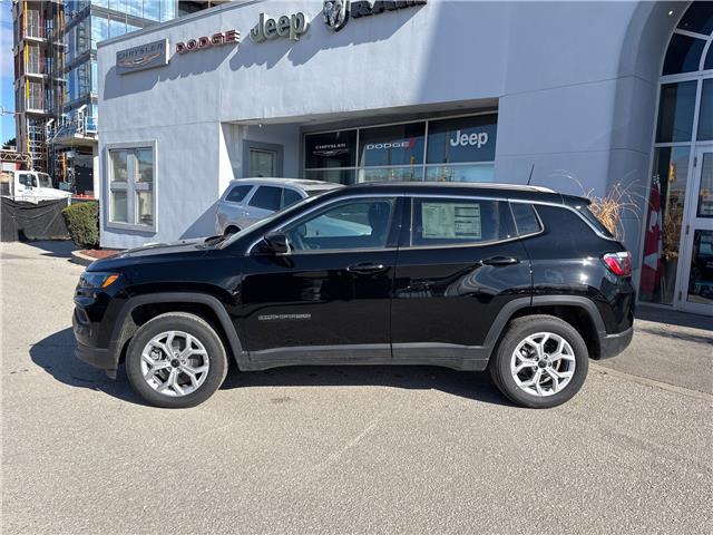 2026 Jeep Compass North (Stk: M22910) in Newmarket - Image 4 of 14