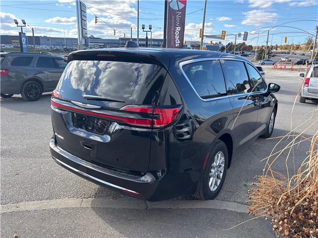 2026 Chrysler Pacifica Select (Stk: P22970) in Newmarket - Image 7 of 14