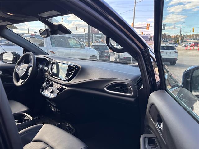 2026 Chrysler Pacifica Select (Stk: P22970) in Newmarket - Image 10 of 14