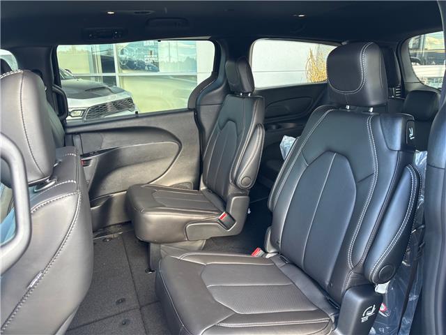 2026 Chrysler Pacifica Select (Stk: P22970) in Newmarket - Image 12 of 14