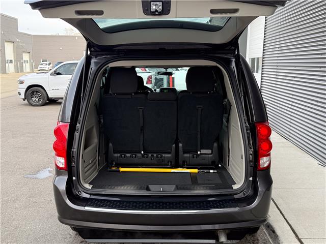 2016 Dodge Grand Caravan SE/SXT (Stk: UM040) in London - Image 6 of 24 2016 Dodge Grand Caravan SE/SXT (Stk: UM040) in London - Image 6 of 24