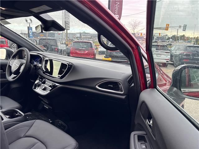 2026 Chrysler Grand Caravan SXT (Stk: Y22937) in Newmarket - Image 10 of 13
