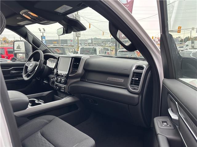 2025 RAM 1500 Big Horn (Stk: T22971) in Newmarket - Image 10 of 13