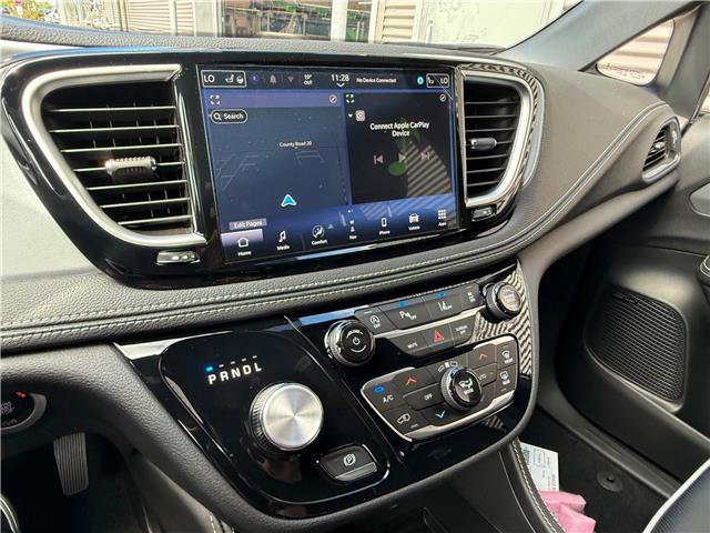 2026 Chrysler Pacifica Limited (Stk: 26001D) in London - Image 15 of 20