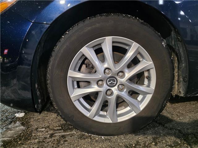2018 Mazda Mazda3 Sport GS (Stk: 2510573) in Waterloo - Image 9 of 18
