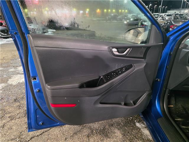 2018 Hyundai Ioniq EV Limited (Stk: 2511586) in Waterloo - Image 10 of 24