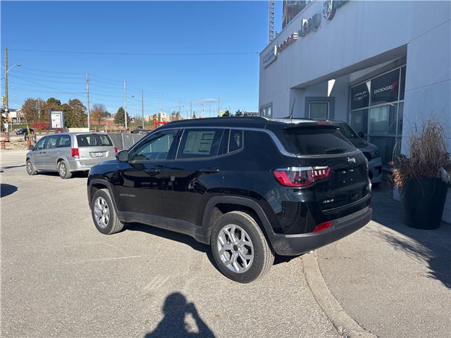 2026 Jeep Compass North (Stk: M22914) in Newmarket - Image 5 of 14