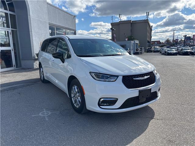 2026 Chrysler Pacifica Select (Stk: P22973) in Newmarket - Image 1 of 14
