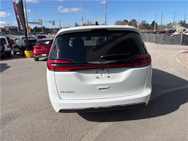 2026 Chrysler Pacifica Select (Stk: P22973) in Newmarket - Image 6 of 14