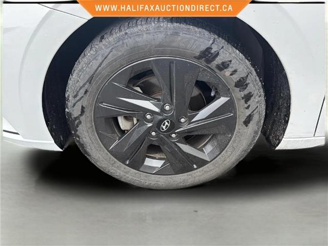 2023 Hyundai Elantra Preferred w/Tech Package (Stk: 525167) in Lower Sackville - Image 9 of 22
