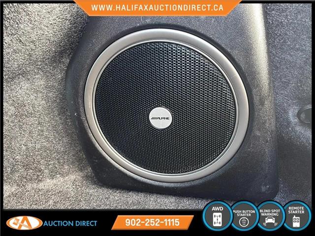 2023 Chrysler 300 S (Stk: 585526) in Lower Sackville - Image 10 of 25