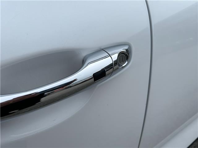 2016 Kia Sorento 3.3L EX+ (Stk: M5998) in Sarnia - Image 11 of 35