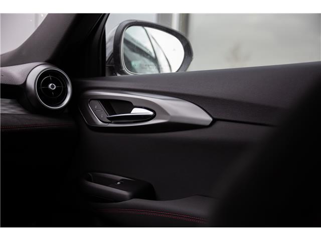 2024 Alfa Romeo Tonale PHEV Veloce (Stk: 24041D) in London - Image 25 of 33