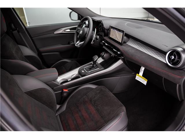 2024 Alfa Romeo Tonale PHEV Veloce (Stk: 24041D) in London - Image 27 of 33