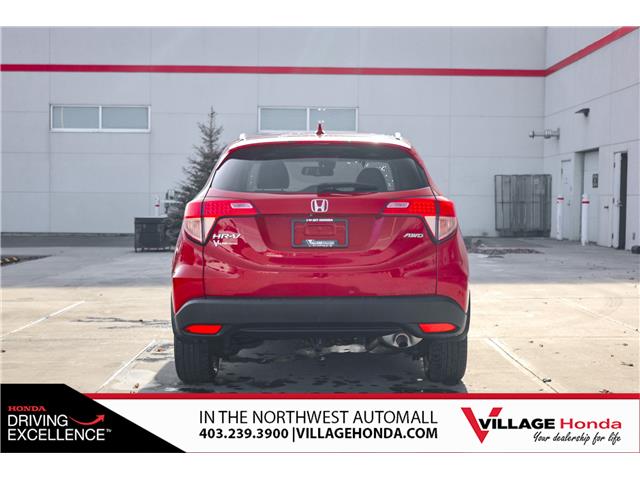 2017 Honda HR-V EX-L (Stk: B8974) in Calgary - Image 8 of 32
