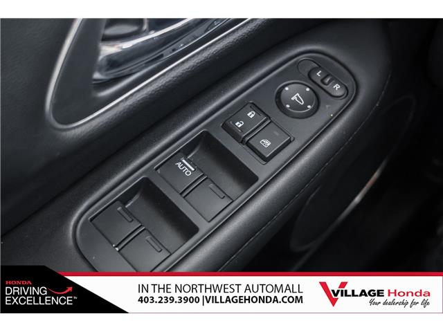 2017 Honda HR-V EX-L (Stk: B8974) in Calgary - Image 13 of 32