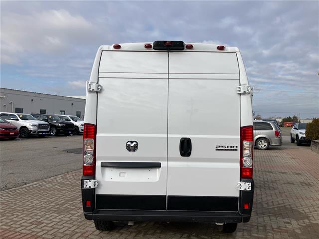 2025 RAM ProMaster 2500 High Roof (Stk: 5B083A) in Blenheim - Image 4 of 11
