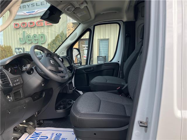 2025 RAM ProMaster 2500 High Roof (Stk: 5B083A) in Blenheim - Image 10 of 11