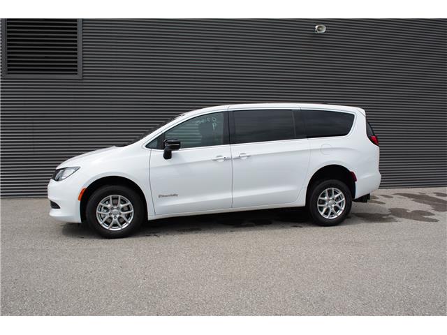 2025 Chrysler Grand Caravan SXT (Stk: MU2386) in London - Image 3 of 21