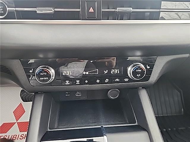 2024 Mitsubishi Outlander ES (Stk: U3320) in Cambridge - Image 16 of 32