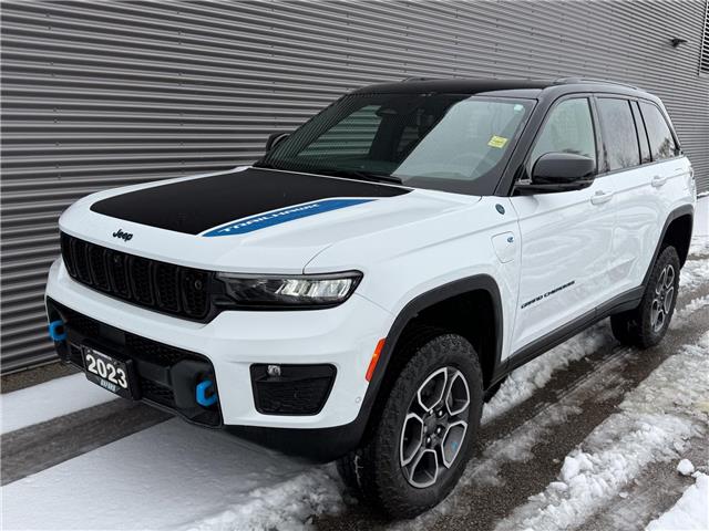 2023 Jeep Grand Cherokee 4xe Trailhawk (Stk: 25528A) in London - Image 1 of 28