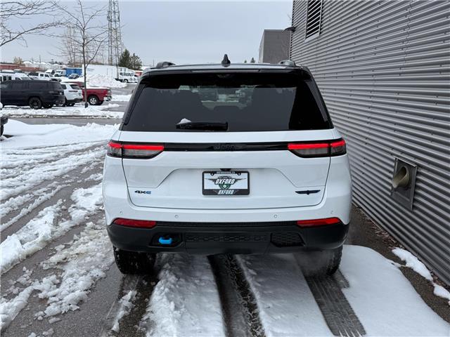 2023 Jeep Grand Cherokee 4xe Trailhawk (Stk: 25528A) in London - Image 5 of 28
