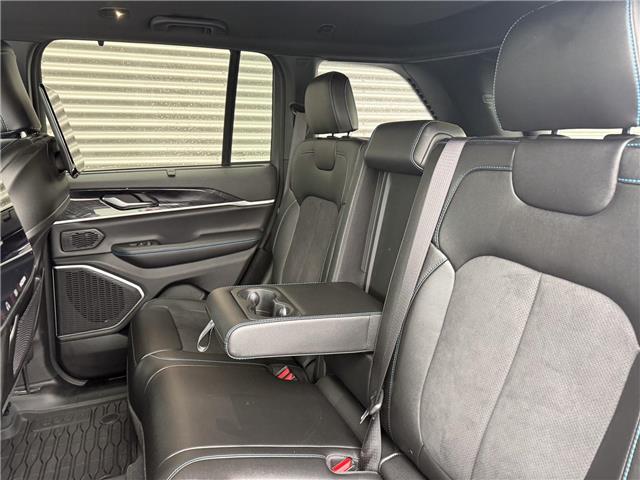 2023 Jeep Grand Cherokee 4xe Trailhawk (Stk: 25528A) in London - Image 14 of 28