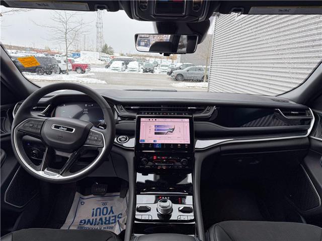 2023 Jeep Grand Cherokee 4xe Trailhawk (Stk: 25528A) in London - Image 16 of 28