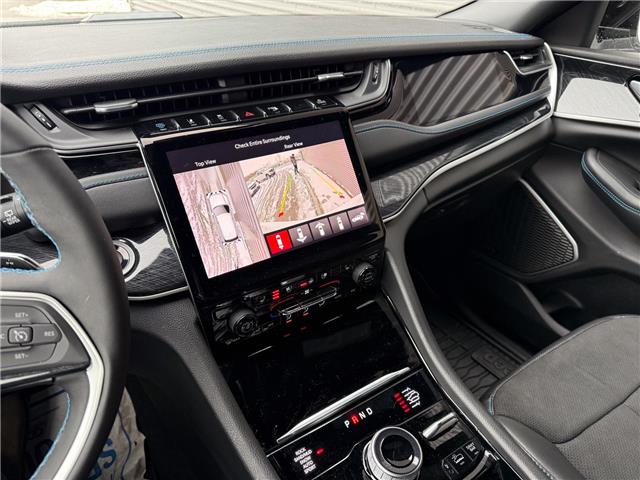 2023 Jeep Grand Cherokee 4xe Trailhawk (Stk: 25528A) in London - Image 19 of 28