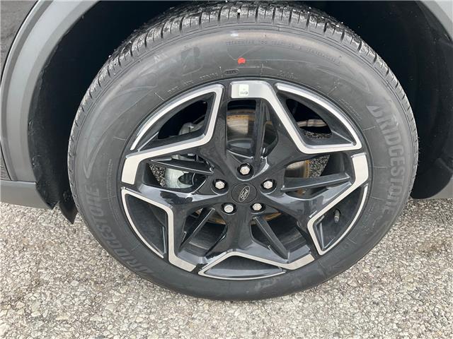 2026 Ford Escape Platinum (Stk: SPEP00681) in Leamington - Image 13 of 36