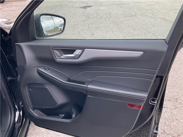 2026 Ford Escape Platinum (Stk: SPEP00681) in Leamington - Image 19 of 36