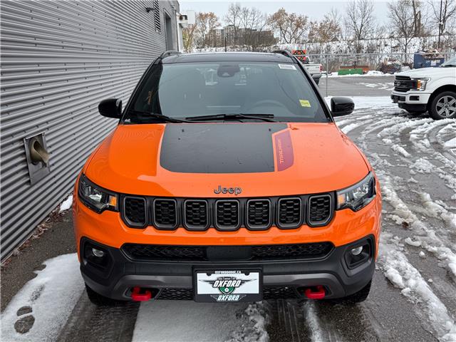 2026 Jeep Compass Trailhawk (Stk: 26060) in London - Image 2 of 26