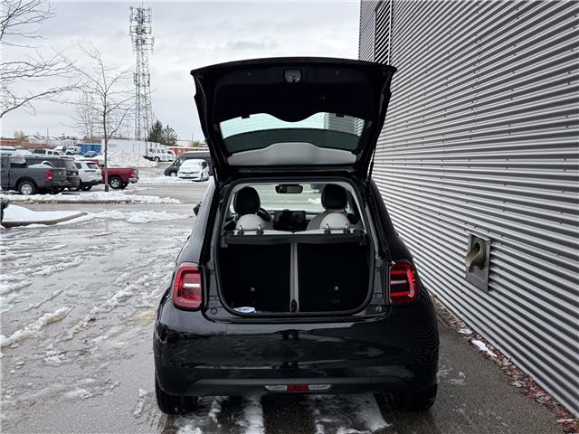 2025 Fiat 500e Base (Stk: F25010) in London - Image 6 of 21