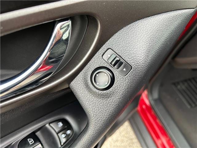 2015 Nissan Rogue SV (Stk: M6001) in Sarnia - Image 20 of 34 2015 Nissan Rogue SV (Stk: M6001) in Sarnia - Image 20 of 34