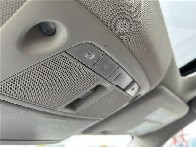 2015 Nissan Rogue SV (Stk: M6001) in Sarnia - Image 33 of 34 2015 Nissan Rogue SV (Stk: M6001) in Sarnia - Image 33 of 34