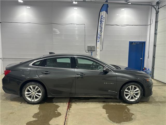 2016 Chevrolet Malibu 1LT (Stk: 11060) in Roblin - Image 2 of 9