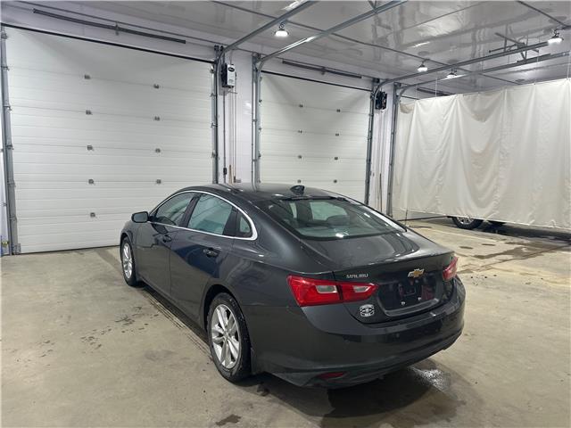2016 Chevrolet Malibu 1LT (Stk: 11060) in Roblin - Image 4 of 9